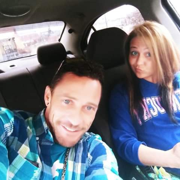 Meet your Posher, Stacy - Picture 3 of 8